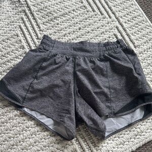 Lululemon hottie hots